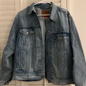 Levi’s 90’s Denim Trucker Jacket